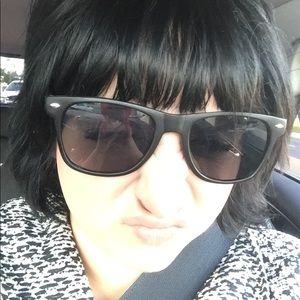 Meet your Posher, Rachel